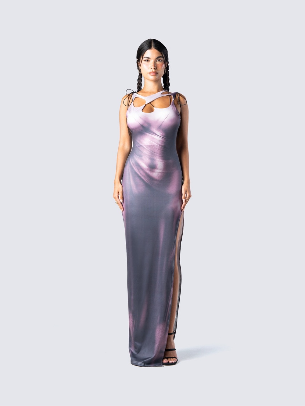 Finesse Kala – Kastanienbraunes Midikleid mit Bodyprint XS LL3-21
